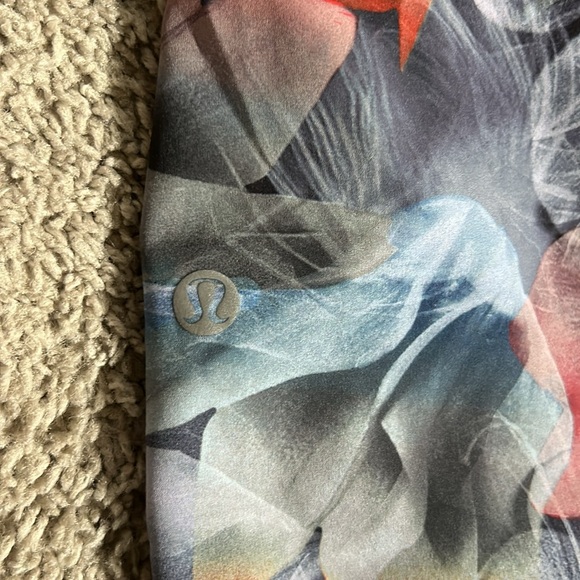 Lululemon fast and free shorts 3” - Picture 5 of 6